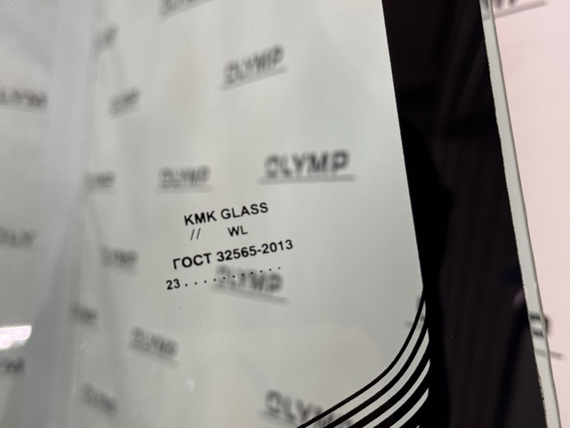 Стекло лобовое переднее 9-5 1997-2009 YS3E