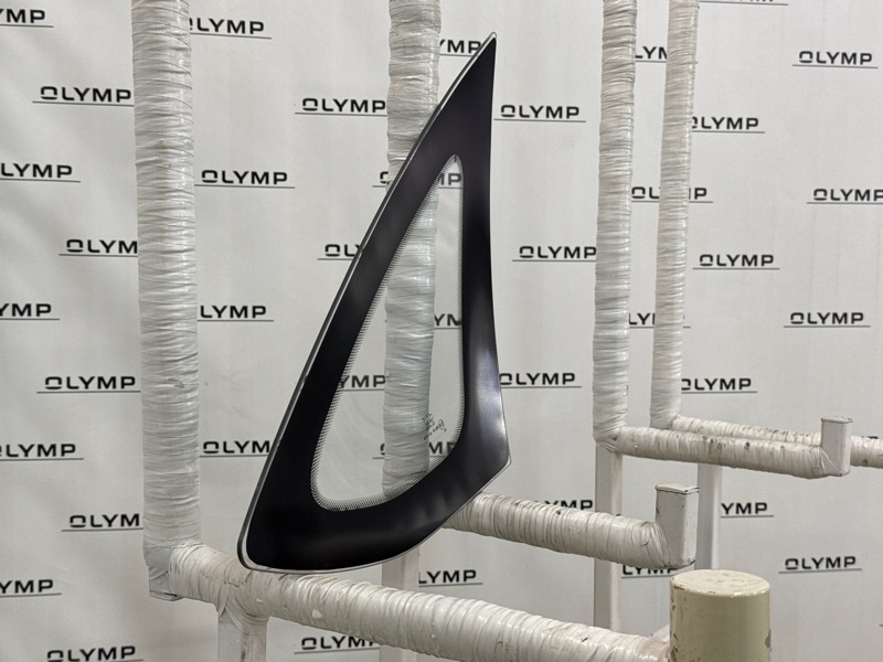 Стекло боковое (собачник) заднее левое Гранта 2013-2024 2191