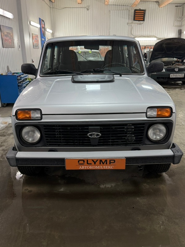 Стекло лобовое переднее 4x4 2121 Нива 1977-2025 2121 ВАЗ-21214