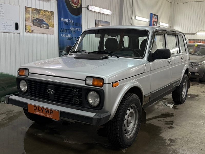 Стекло лобовое переднее 4x4 2121 Нива 1977-2025 2121 ВАЗ-21214