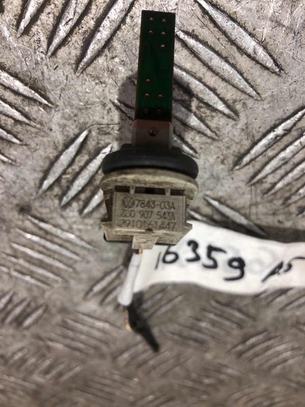 Датчик температуры A5 2017 F53 CYRC