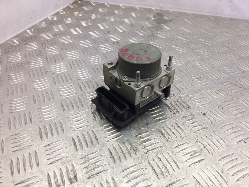 Блок ABS Almera 2013 G15 K4M