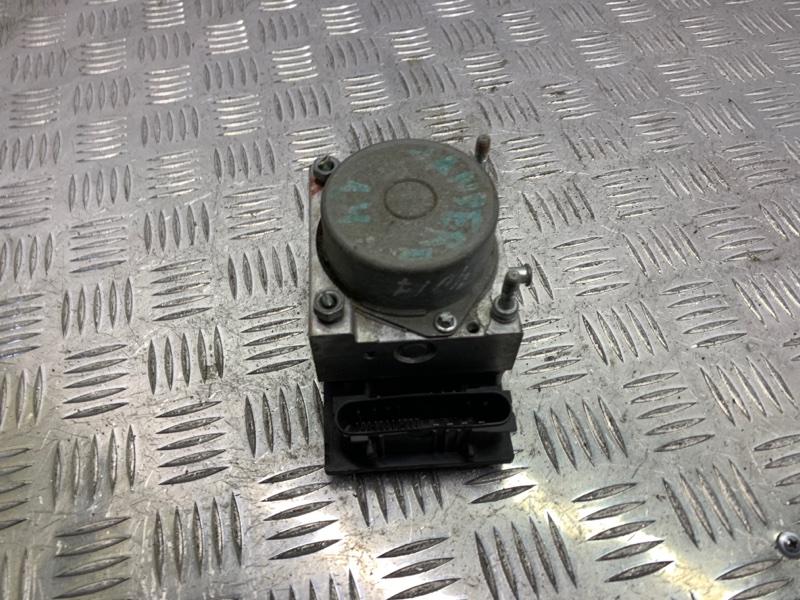 Блок ABS Sandero 2005-2014 1 K4M