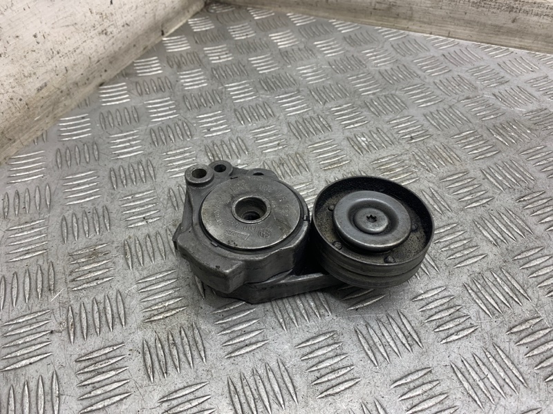 Запчасть натяжитель ремня Volkswagen Tiguan 2010 1 NF CAVA 03C145299J контрактная Натяжитель ремня Volkswagen Tiguan 2010 1 NF CAVA 03C145299J контрактная