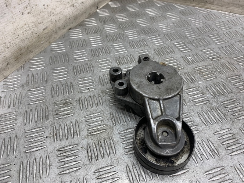 Натяжитель ремня Tiguan 2010 1 NF CAVA Натяжитель ремня Tiguan 2010 1 NF CAVA