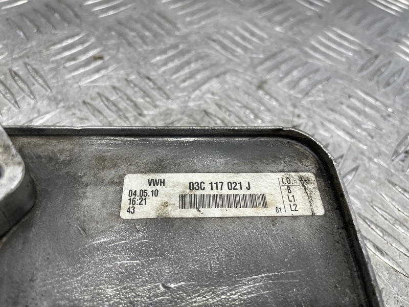 Радиатор масляный Tiguan 2010 1 NF CAVA