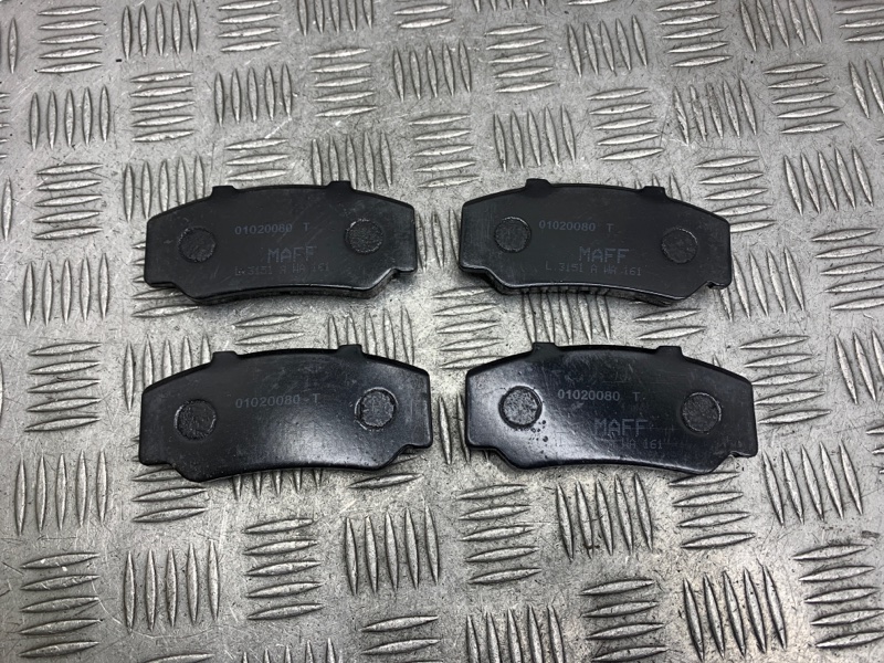 Тормозные колодки переднее 940 1998 945 Тормозные колодки переднее 940 1998 945