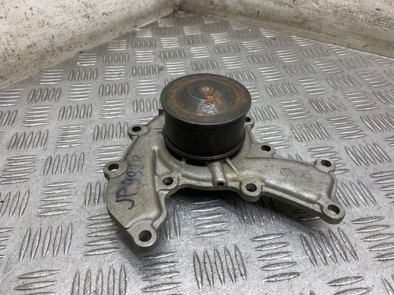 Насос водяной Trooper 1998 UBS25