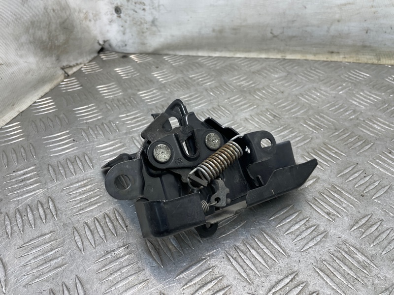 Замок капота Camry 2011 V50