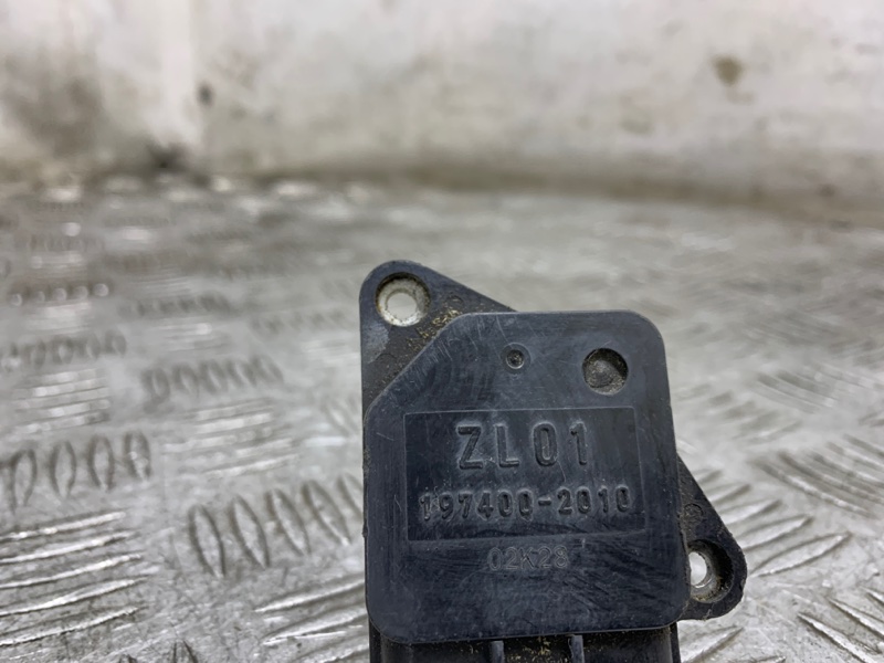 Датчик расхода воздуха Toyota Camry V30 2AZFE Датчик расхода воздуха Toyota Camry V30 2AZFE