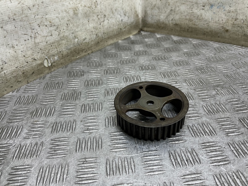 Запчасть шестерня распредвала Renault Megane 2008 2 K4M 8200020968 контрактная Шестерня распредвала Renault Megane 2008 2 K4M 8200020968 контрактная