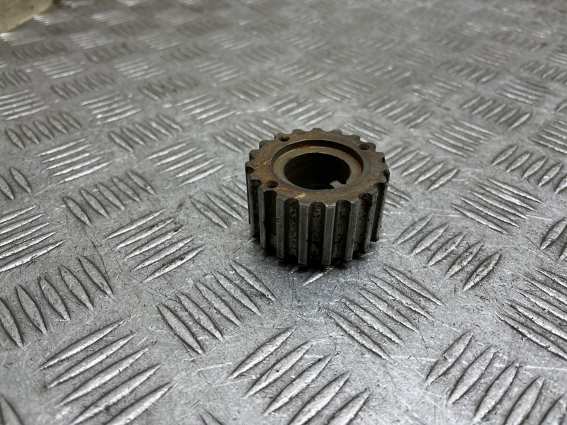 Шестерня коленвала Megane 2008 2 K4M Шестерня коленвала Megane 2008 2 K4M