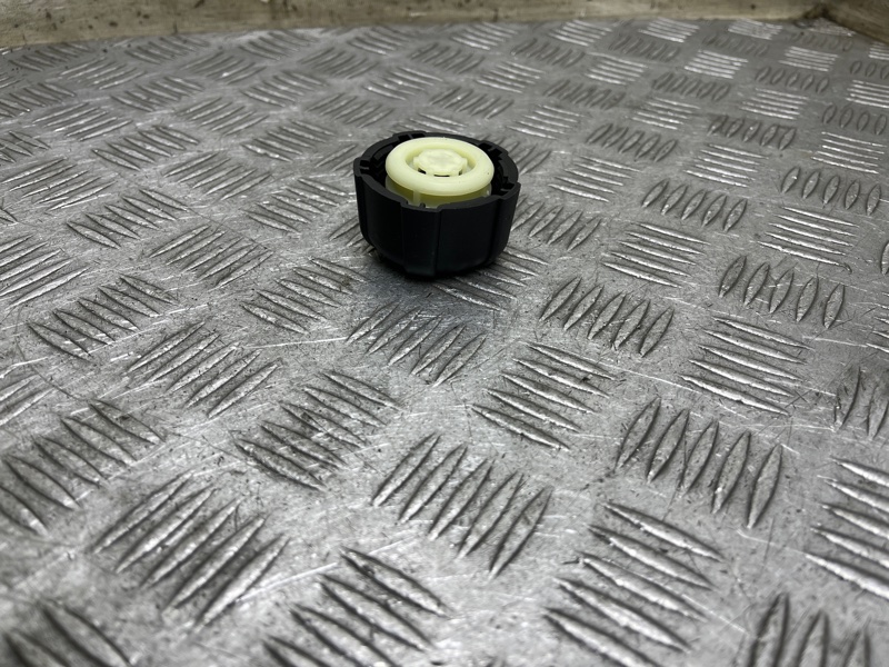 Крышка расширительного бачка Qashqai+2 2012 JJ10 MR20DE Крышка расширительного бачка Qashqai+2 2012 JJ10 MR20DE