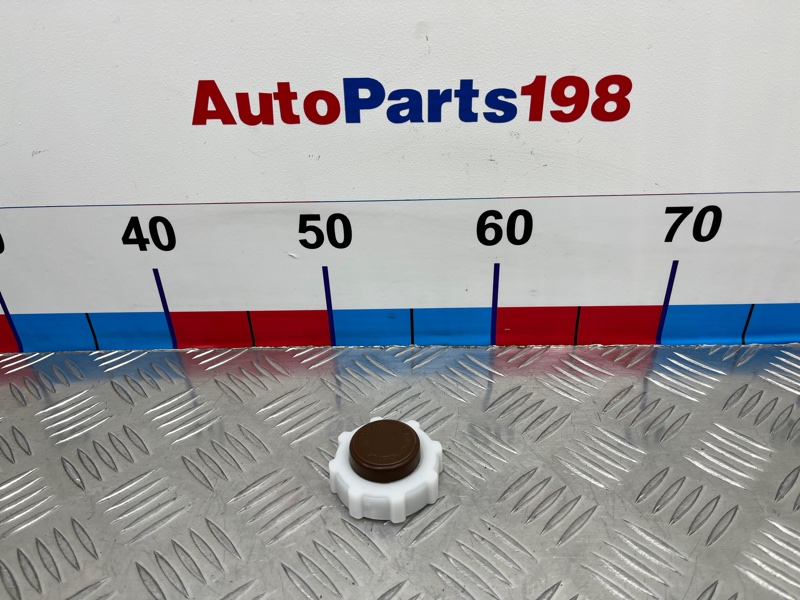 Крышка расширительного бачка X-TRAIL 2017 T32 MR20DD Крышка расширительного бачка X-TRAIL 2017 T32 MR20DD