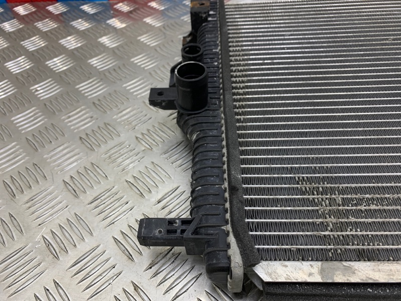 Радиатор охлаждения двигателя L9 2022 L2E15M Радиатор охлаждения двигателя L9 2022 L2E15M