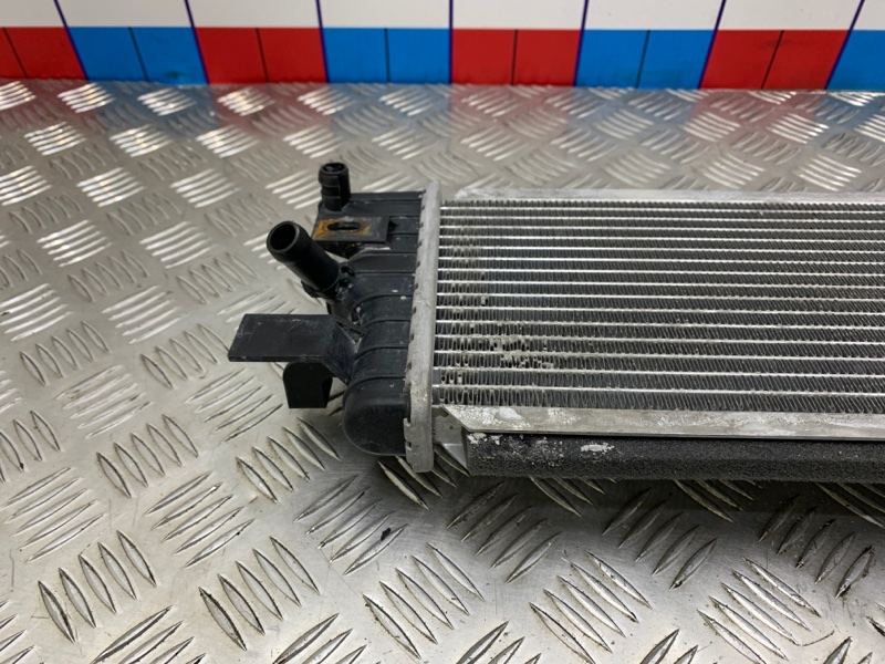 Радиатор охлаждения двигателя L9 2022 L2E15M