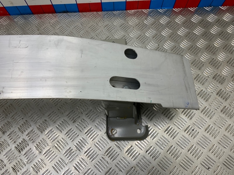 Усилитель бампера передний L9 2022 L2E15M