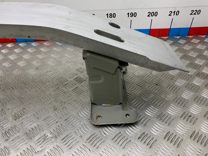 Усилитель бампера передний L9 2022 L2E15M