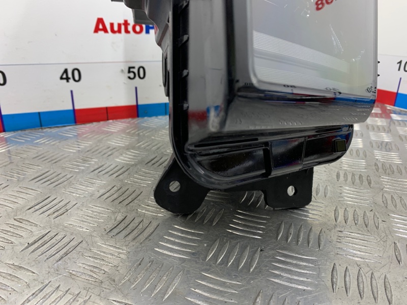 Фара левая LiXiang L9 L2E15M