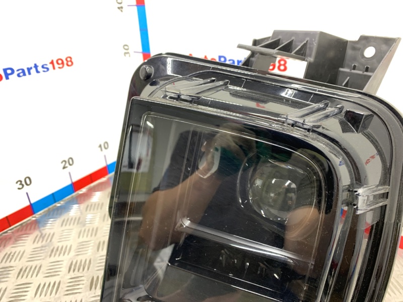 Фара левая L9 2022 L2E15M