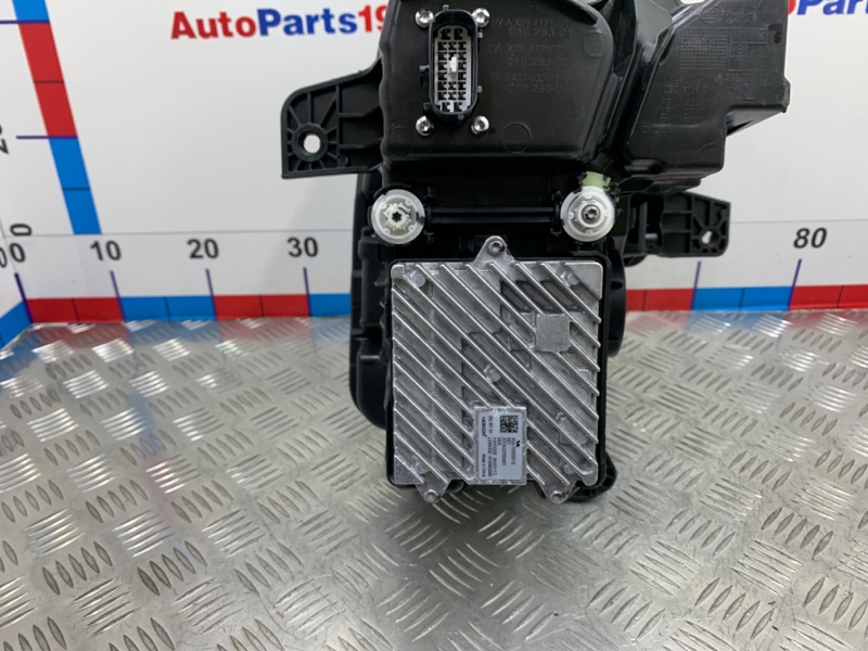 Фара левая L9 2022 L2E15M