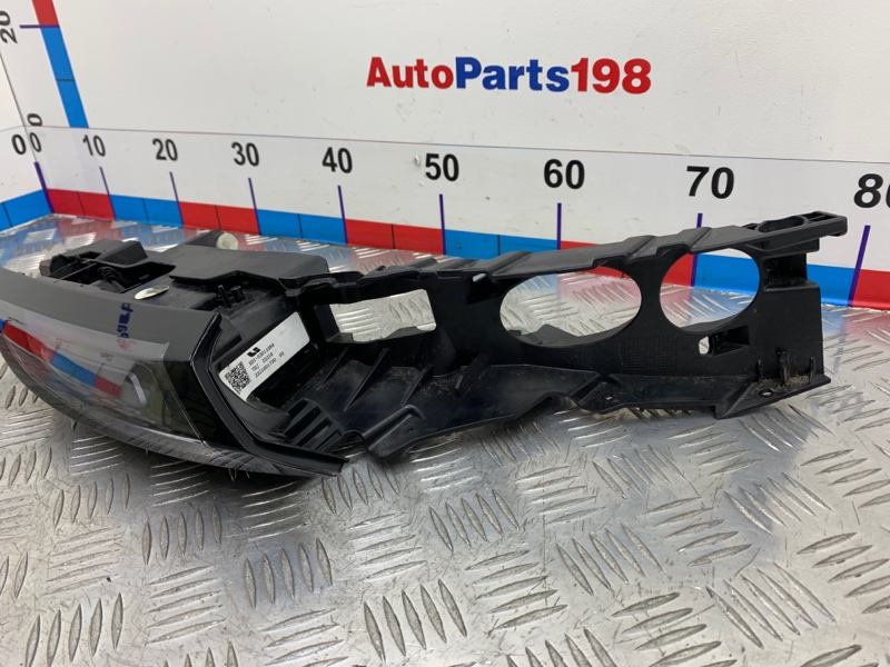 Фара правая L9 2022 L2E15M