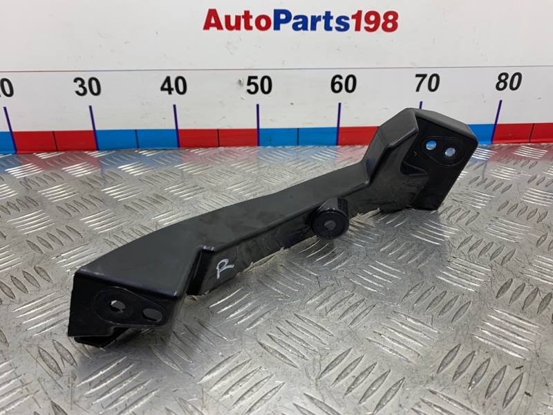 Кронштейн бампера правый L9 2022 L2E15M