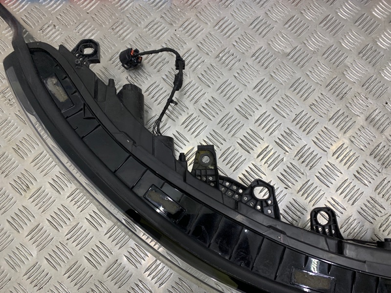 Фара L9 2022 L2E15M