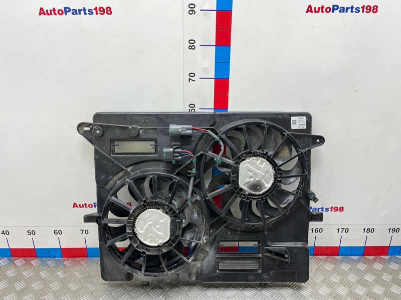 Запчасть диффузор вентилятора LiXiang L9 2022 L2E15M X0113080011 контрактная Диффузор вентилятора LiXiang L9 2022 L2E15M X0113080011 контрактная