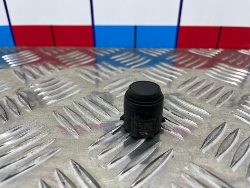 Датчик парктроника передний L9 2022 L2E15M