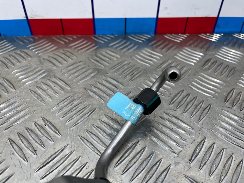 Трубка топливная X90 Plus 2023 P6X SQRF4J20C Трубка топливная X90 Plus 2023 P6X SQRF4J20C