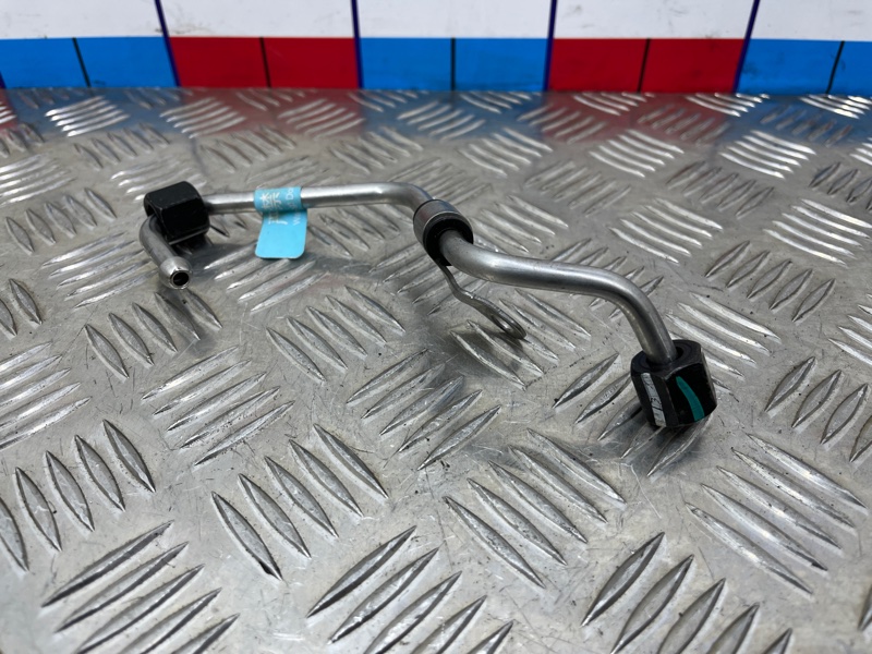 Трубка топливная X90 Plus 2023 P6X SQRF4J20C Трубка топливная X90 Plus 2023 P6X SQRF4J20C