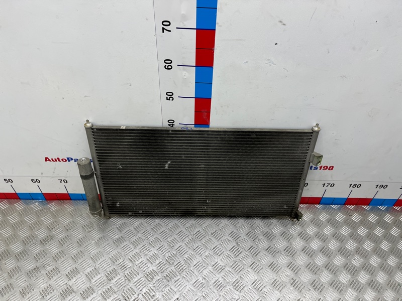 Запчасть радиатор кондиционера Nissan X-TRAIL 2003 T30 QR20DE 921008H300 контрактная Радиатор кондиционера Nissan X-TRAIL 2003 T30 QR20DE 921008H300 контрактная