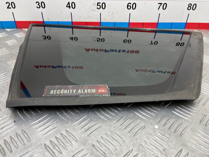 Стекло глухое заднее левое Outlander 2008 CW 4B12 Стекло глухое заднее левое Outlander 2008 CW 4B12