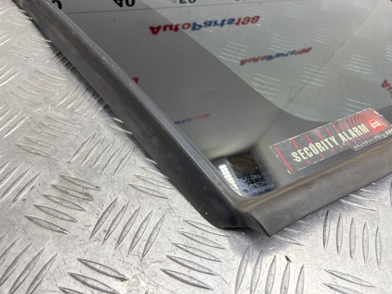 Стекло глухое заднее левое Outlander 2008 CW 4B12 Стекло глухое заднее левое Outlander 2008 CW 4B12