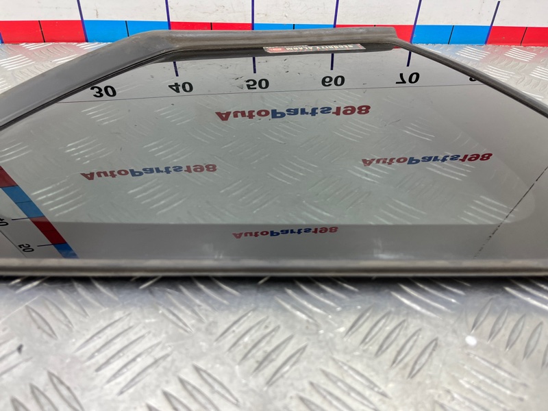 Стекло глухое заднее левое Outlander 2008 CW 4B12 Стекло глухое заднее левое Outlander 2008 CW 4B12