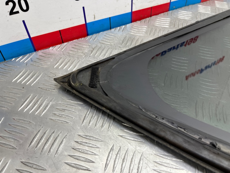 Стекло глухое заднее левое Outlander 2008 CW 4B12 Стекло глухое заднее левое Outlander 2008 CW 4B12