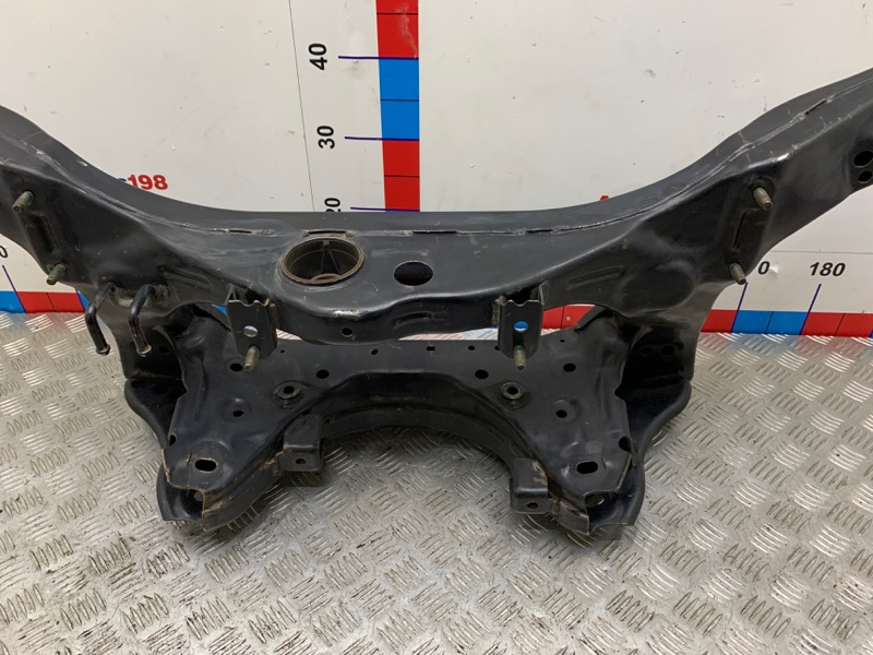 Балка задняя Nissan X-Trail T31 QR25DE