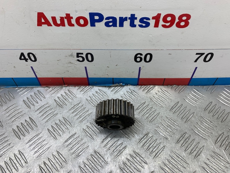 Шестерня коленвала Passat 2007 B6 BWA Шестерня коленвала Passat 2007 B6 BWA