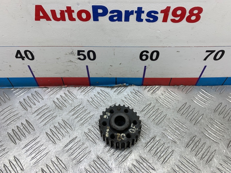 Шестерня коленвала Passat 2007 B6 BWA Шестерня коленвала Passat 2007 B6 BWA