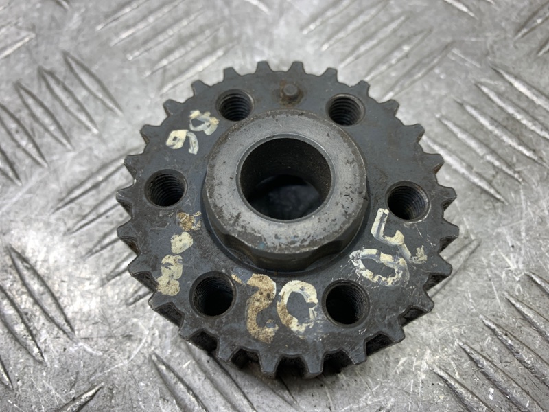 Шестерня коленвала Passat 2007 B6 BWA Шестерня коленвала Passat 2007 B6 BWA