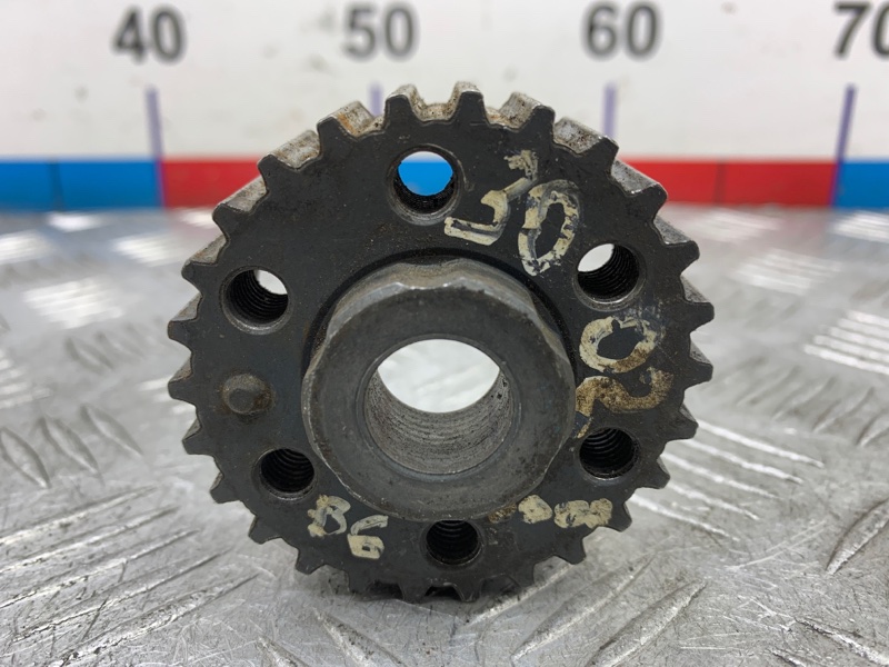 Шестерня коленвала Passat 2007 B6 BWA Шестерня коленвала Passat 2007 B6 BWA