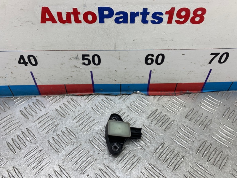 Датчик airbag передний Volkswagen Tiguan 2015 1 CAWA 5N0959354 контрактная