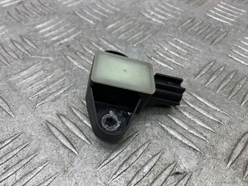 Датчик airbag передний Tiguan 2015 1 CAWA