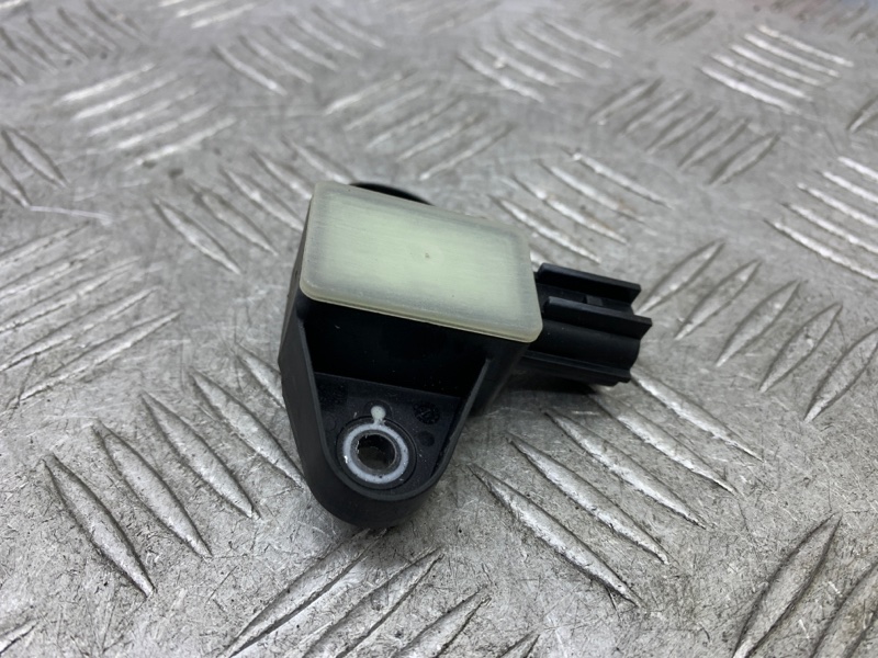 Датчик airbag передний Tiguan 2008 1 CAWA