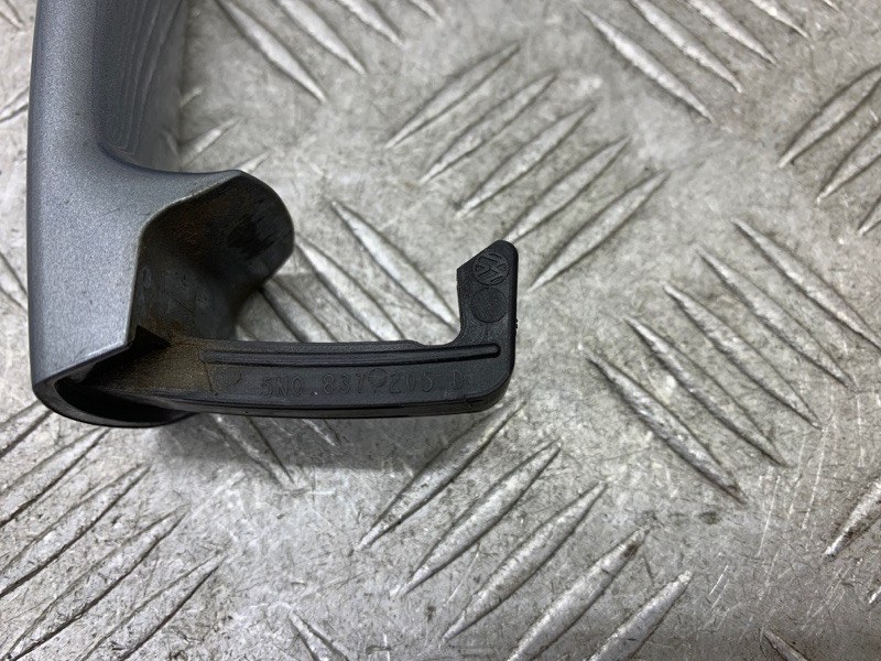 Ручка двери наружная передняя левая Tiguan 2014 1 CAWA