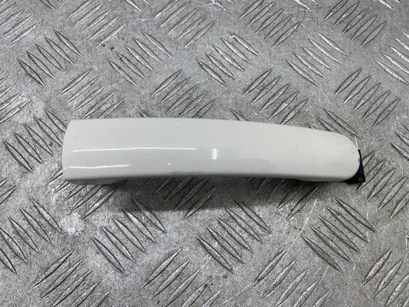 Ручка двери наружная передняя левая Tiguan 2008 1 CAWA