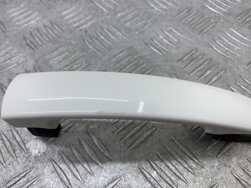 Ручка двери наружная передняя левая Tiguan 2008 1 CAWA