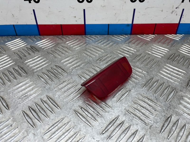 Плафон салонный Volkswagen Tiguan 1 CAWA Плафон салонный Volkswagen Tiguan 1 CAWA