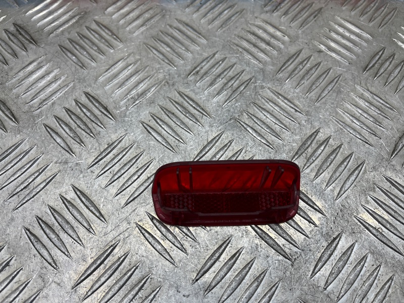 Плафон салонный Tiguan 2011 1 CAWA Плафон салонный Tiguan 2011 1 CAWA